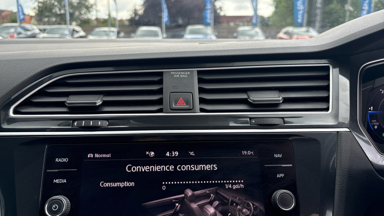 Volkswagen Tiguan 2.0 TDi 150 4Motion SEL 5dr DSG Diesel Estate